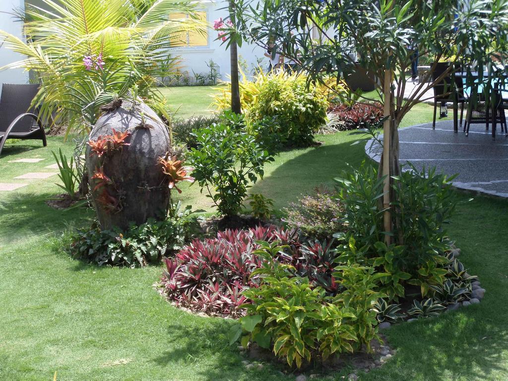White Chocolate Hills Resort Zamboanguita  Eksteriør billede